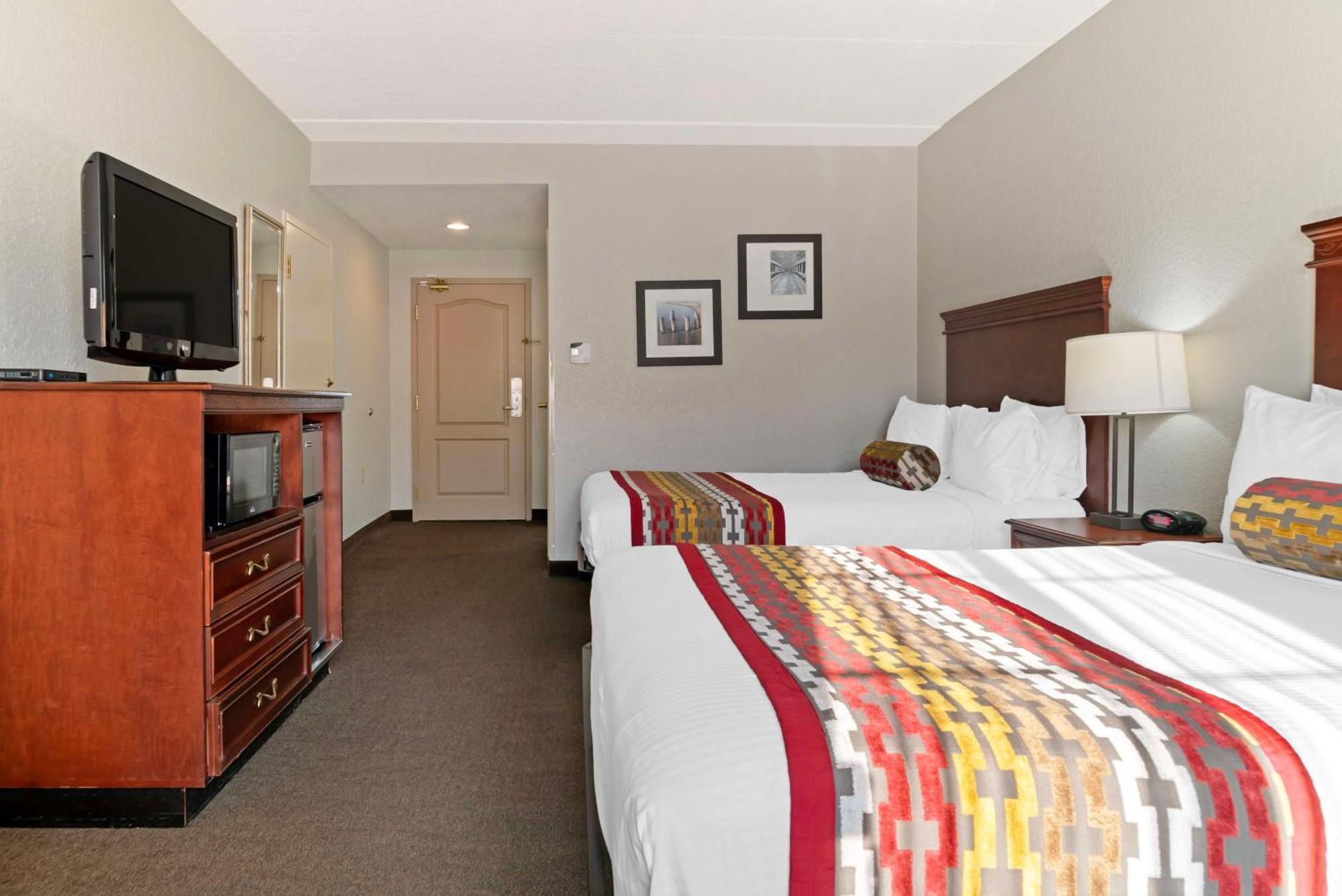 Best Western Executive Inn & Suites Grand Rapids Buitenkant foto