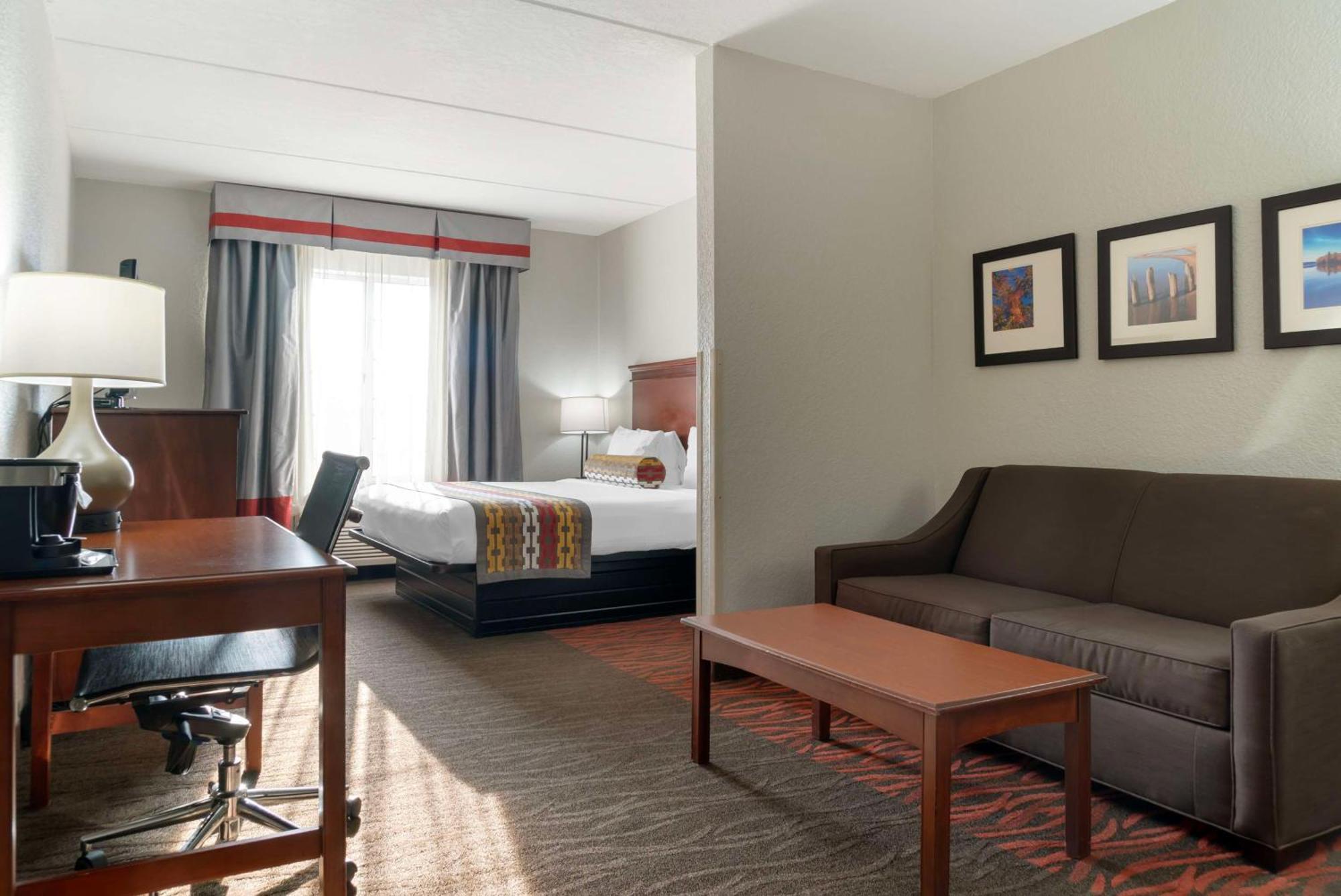 Best Western Executive Inn & Suites Grand Rapids Buitenkant foto