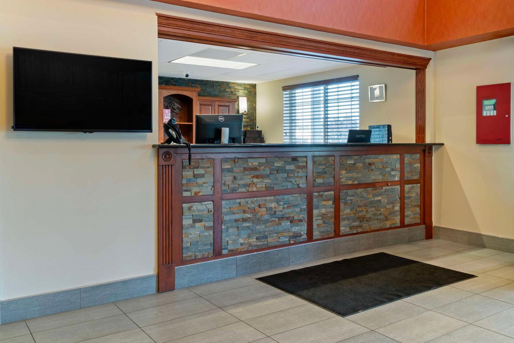 Best Western Executive Inn & Suites Grand Rapids Buitenkant foto